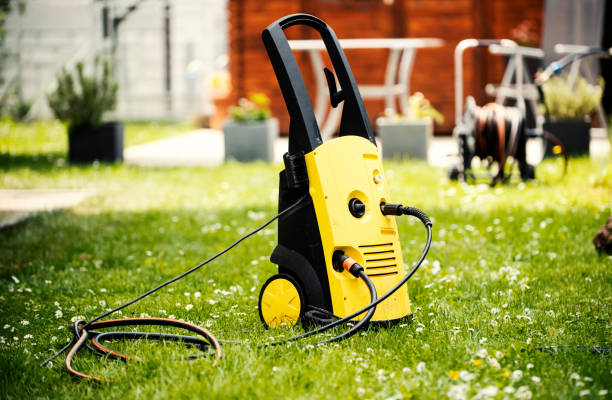 Best Animal Enclosure Cleaning  in Sequim, WA